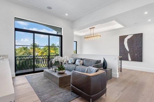 396 2nd St, Boca Raton FL  33432-4004 exterior