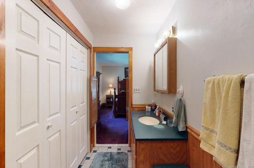 20 Woodward St, Killingly CT 06239-1642 exterior