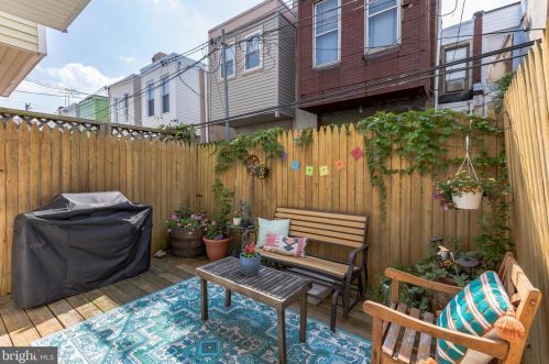 1638 Lawrence St, Philadelphia PA 19120-1859 exterior