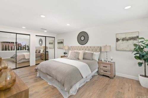 13422 Epping Way, Tustin CA  92780-4743 exterior