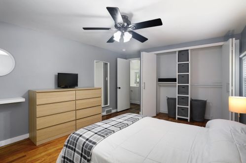 2617 Blackridge Ave, Pittsburgh PA 15235-4130 exterior