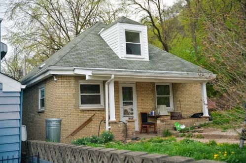 324 13 St, Pittsburgh PA 15215-2420 exterior