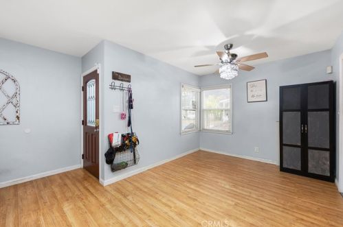 117 Loma Linda Dr, Bakersfield CA 93305-2926 exterior