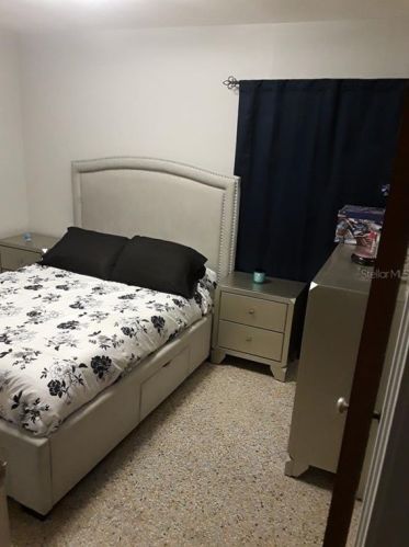 6902 Howard Ave, Tampa FL 33604-4622 exterior