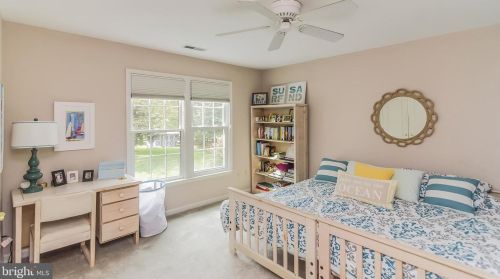 13606 Mt Prospect Dr, Rockville MD 20850-3510 exterior