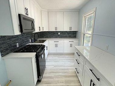 913 48th St, Austin TX  78751-3406 exterior