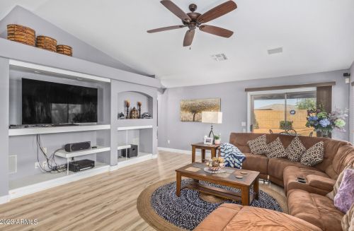 3816 74 Dr, Phoenix AZ 85033-2556 exterior