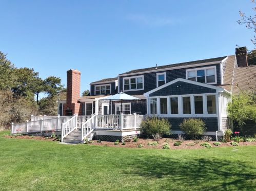 16 Gladlands Ave, Nantucket, MA 02554-4425