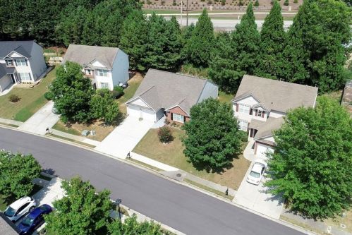 2326 Tullamore Cir, Lithonia GA 30039-7039 exterior