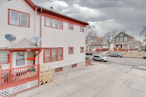 1547 12th St, Milwaukee WI  53204-2735 exterior