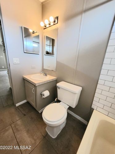 781 Lightstar Cir, Tucson AZ 85756-7250 exterior