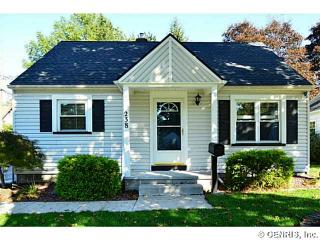 238 Oakwood Rd, Rochester, NY 14616-4539
