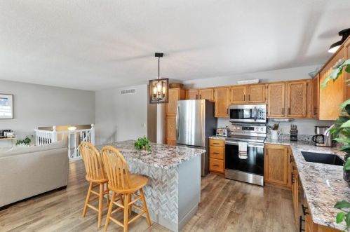 14329 Ebony Ln, Saint Paul MN 55124-6444 exterior