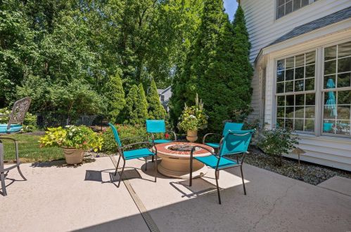 1735 Mason Knoll Rd, Saint Louis MO 63131-1219 exterior