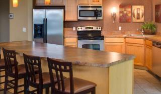 920 Feltl Ct, Hopkins MN  55343-6100 exterior