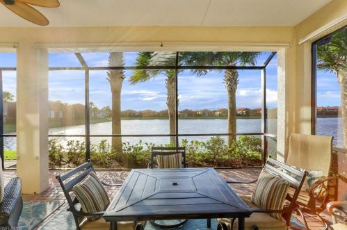 1503 Oceania Dr, Naples FL 34113 exterior