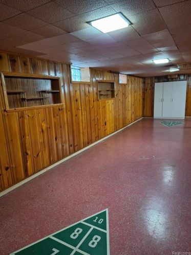 6865 Drexel St, Dearborn Heights MI  48127-2214 exterior