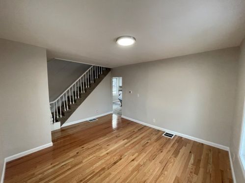 104 Eastern Ave, Springfield MA 01109-3638 exterior