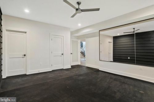 1520 Brookhaven Dr, Mc Lean VA  22101-4127 exterior