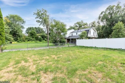 2303 Allen St, Rahway NJ  07065-4442 exterior