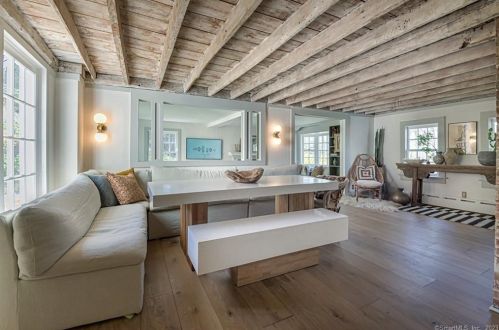 20 Blackman Rd, Ridgefield CT  06877-4204 exterior