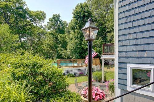 214 Windmill St, Providence, RI 02904-1444