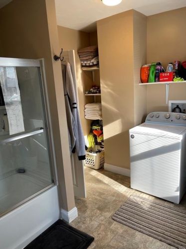 23 Mechanic St, Killingly CT 06239-1918 exterior