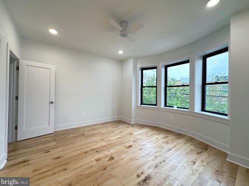 1639 Jackson St, Philadelphia PA 19145-3617 exterior