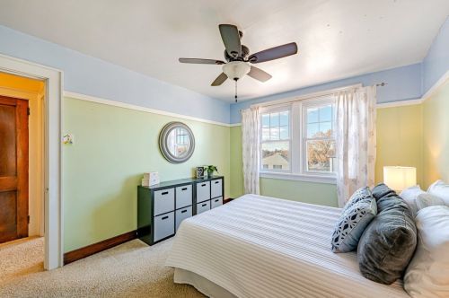 152 Jamaica Ave, Pittsburgh PA 15229-1748 exterior