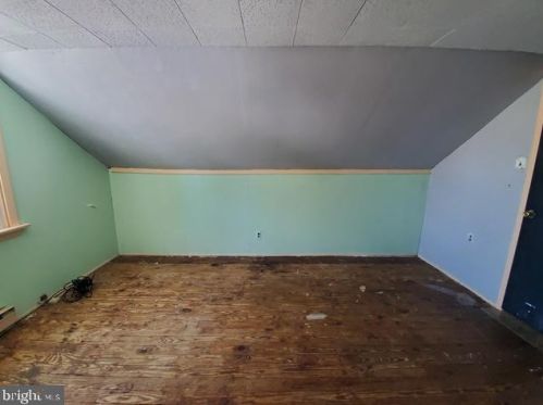 15 Sta Ave, Somerdale NJ 08083-1329 exterior