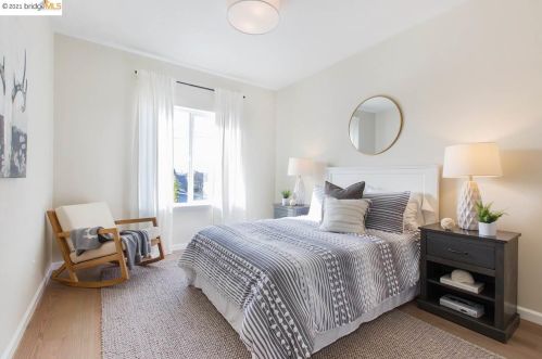 2323 8 St, Berkeley CA 94710-2530 exterior