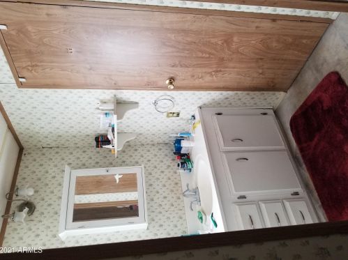 1705 Charleston Ave, Phoenix AZ 85023-1218 exterior