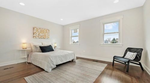 1837 Mozart St, Chicago IL 60647-5111 exterior