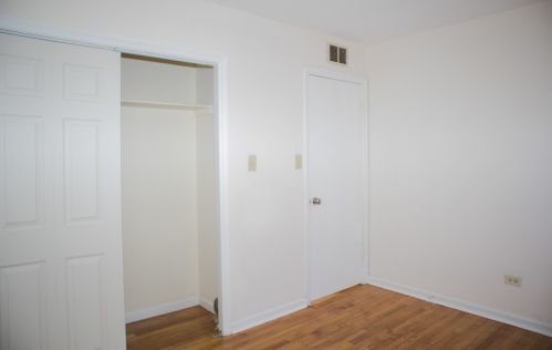 14409 University Ave, Dolton IL 60419-1903 exterior