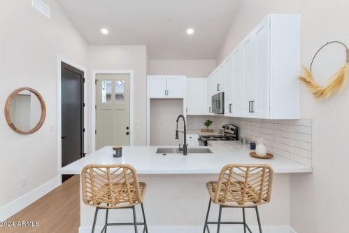 337 Colorado St, Chandler AZ 85225-4896 exterior