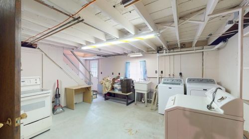 103 Madeleine Ave, Woonsocket RI 02895 exterior