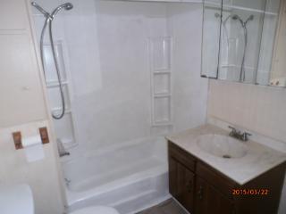 628 Kansas St, Edwardsville IL  62025-1139 exterior