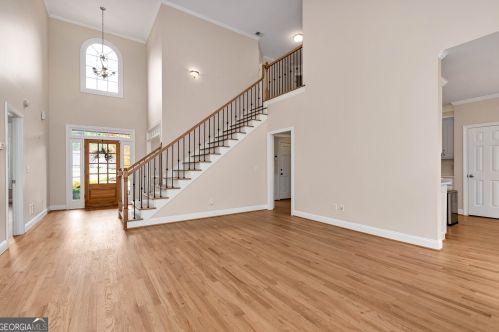 8815 Frst Path Dr, Gainesville GA 30506-7944 exterior