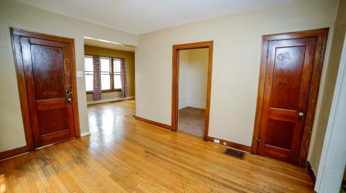 1306 Buffalo Ave, Grand Rapids MI 49505-5003 exterior