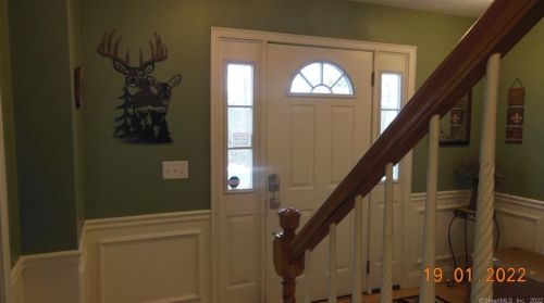 60 Cutler Rd, Killingly CT 06241-1303 exterior