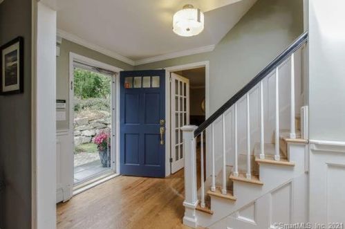 167 Deer Run Rd, Wilton, CT 06897-1208