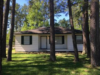 16611 Larchwood Dr, Humble, TX 77396-3118