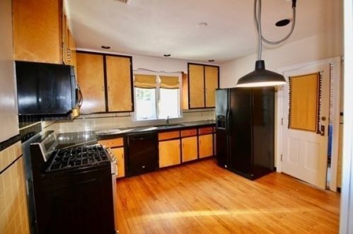 342 Beacon St, Boston MA exterior