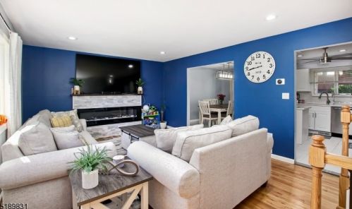 138 College View Dr, Hackettstown NJ  07840-1022 exterior