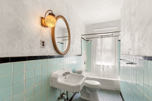 84 Brooks St, Boston MA exterior