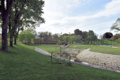 2654 16 St, Milwaukee WI 53215-3002 exterior