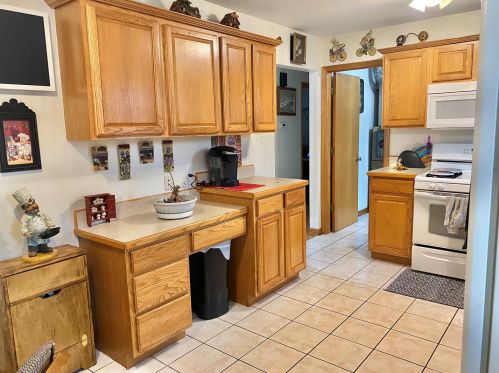 653 Madison St, Joliet IL 60435-6580 exterior