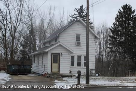 1434 Haslett Rd, Haslett MI  48840-8602 exterior