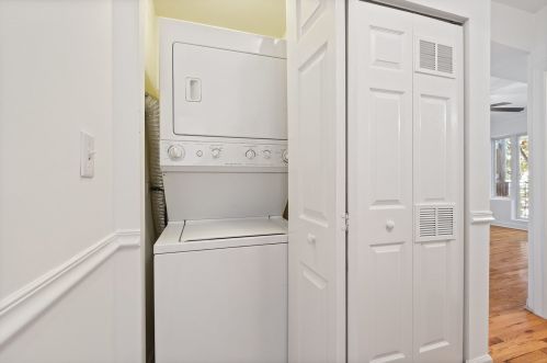 4608 Monticello Ave, Chicago IL  60625-5806 exterior