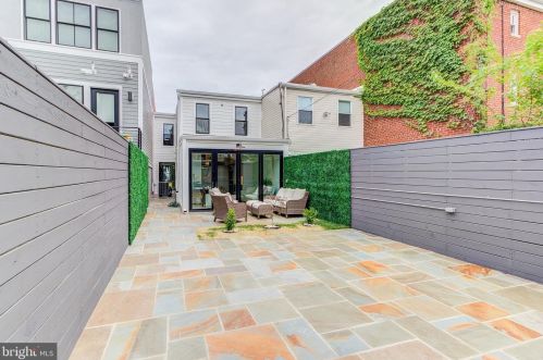 1924 10th St, Washington DC  20001-4112 exterior